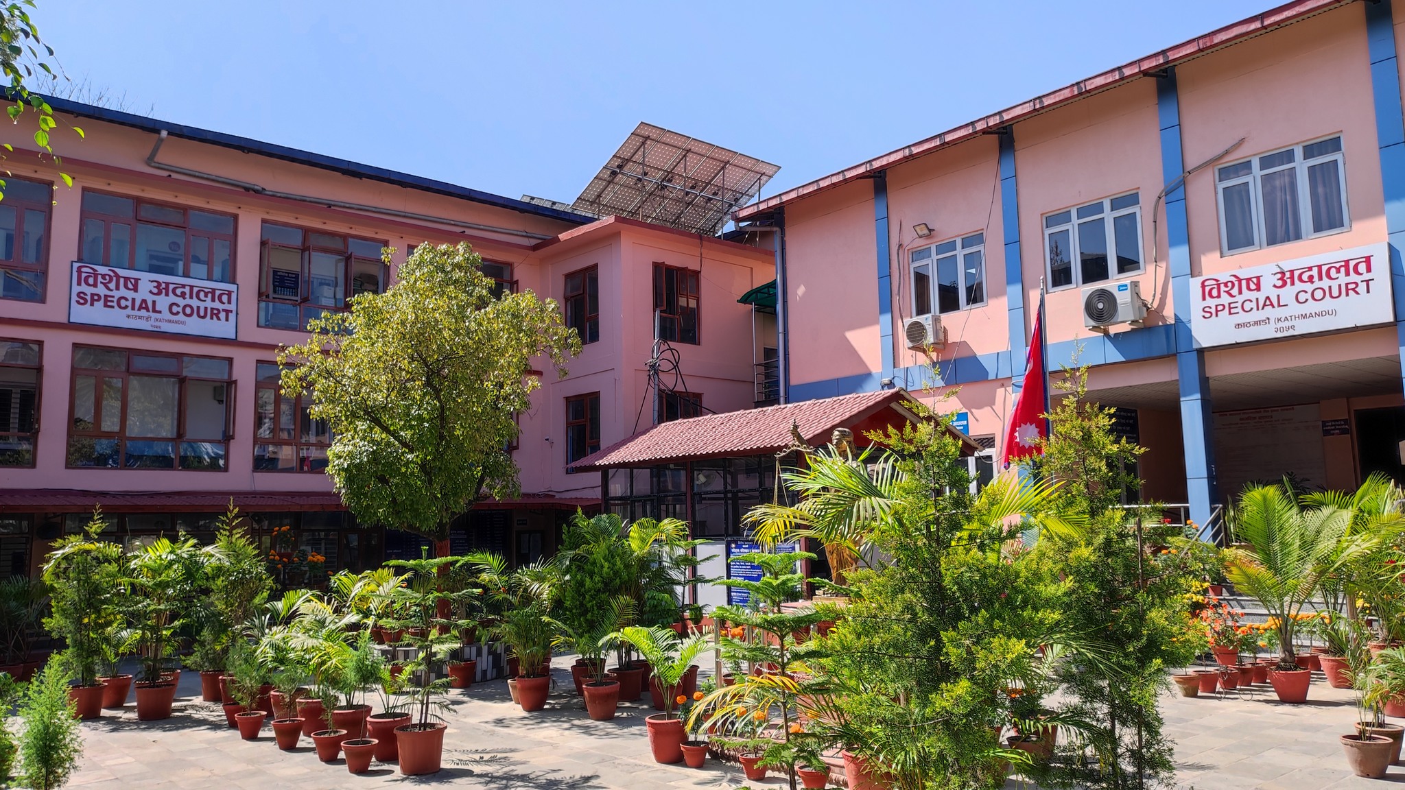 भक्तपुरका प्रमुख मालपोत अधिकृतको साढे २४ लाख घुस प्रकरण: सरकारी साक्षीविरुद्ध विशेष अदालतमा आरोपपत्र दायर