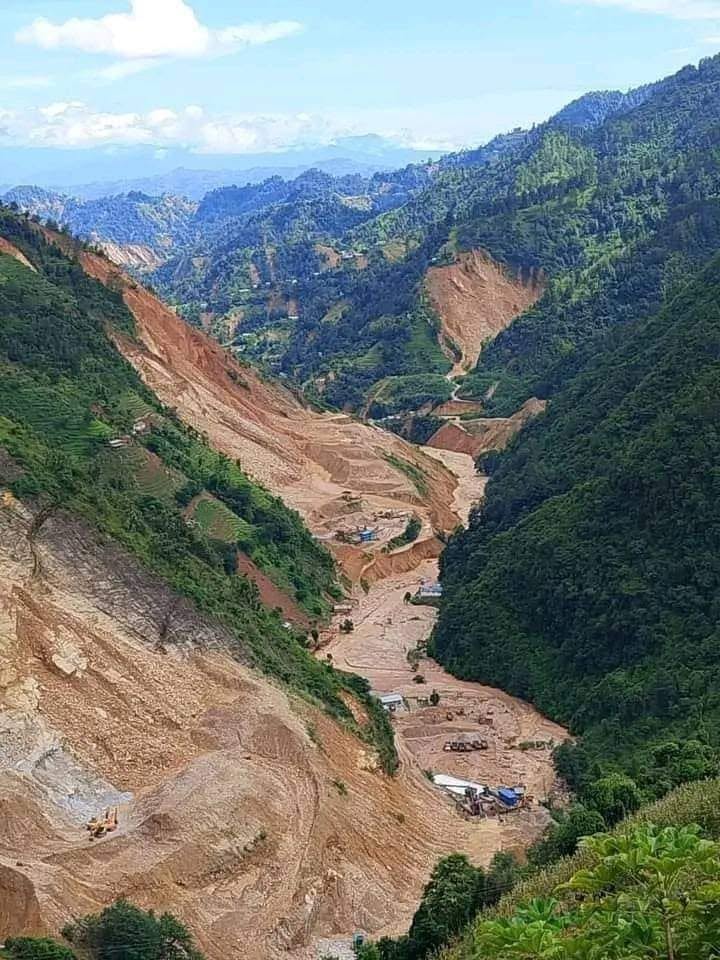 रोशी खोलामा बाढी बढ्दो, बिहानसम्म सतर्क रहन आग्रह