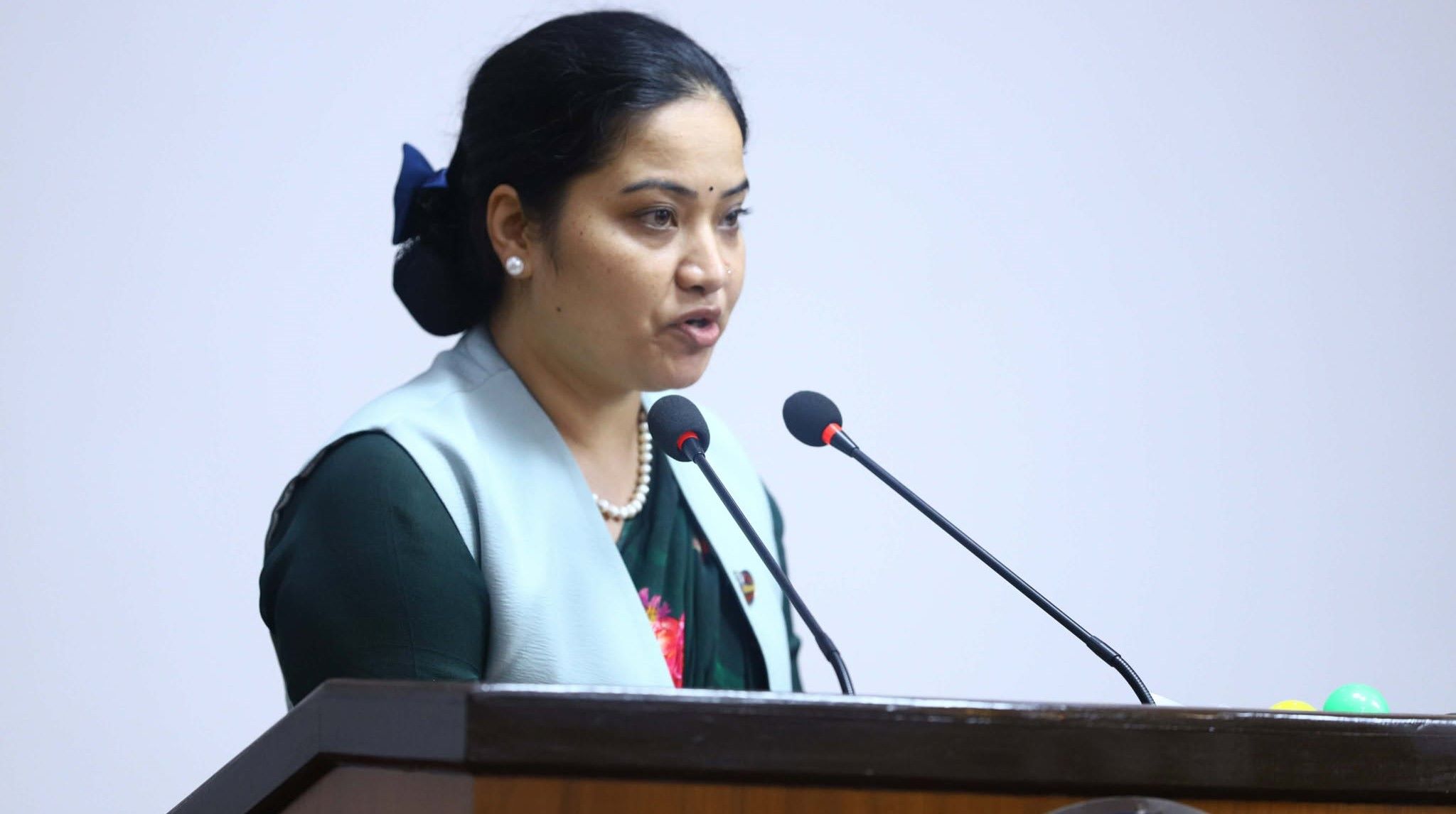 भूमिहीन र सुकुमवासीलाई लालपुर्जा वितरण जारी रहन्छ : मन्त्री रावल