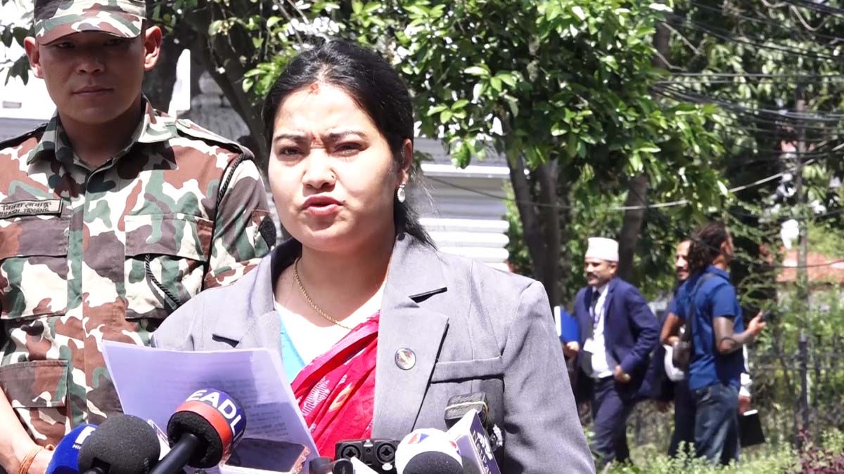 युद्धका कारण इन्धन सङ्कट चुलिएको भन्दै सरकारले घरबाटै काम गर्न आग्रह