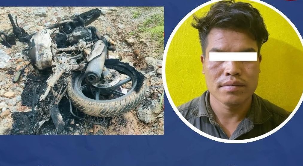 मोटरसाइकल चोरी गरेर जलाएको आरोपमा पक्राउ