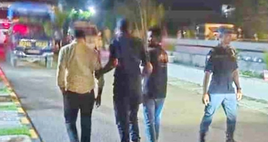 क्यासिनो पुगेका गाउँपालिका अध्यक्ष पक्राउ