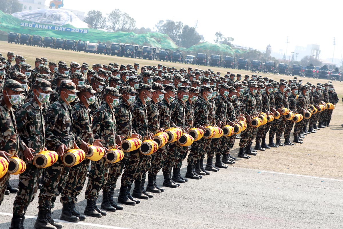नेपाली सेनाद्वारा एकैपटक पाँच सय ५५ वटा नेपाली मौलिक बाजा मादल बजाएर विश्व कीर्तिमान कायम
