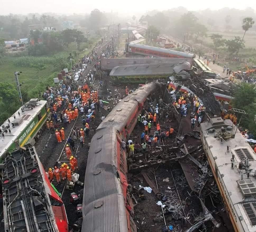 ओडिशा रेल दुर्घटना : मृत्यु हुनेको सङ्ख्या २३८ पुग्यो, उद्धार कार्य जारी